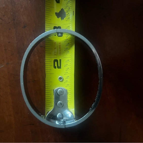 Cartier Love Bracelet in White Gold Coloring - Picture 5 of 7